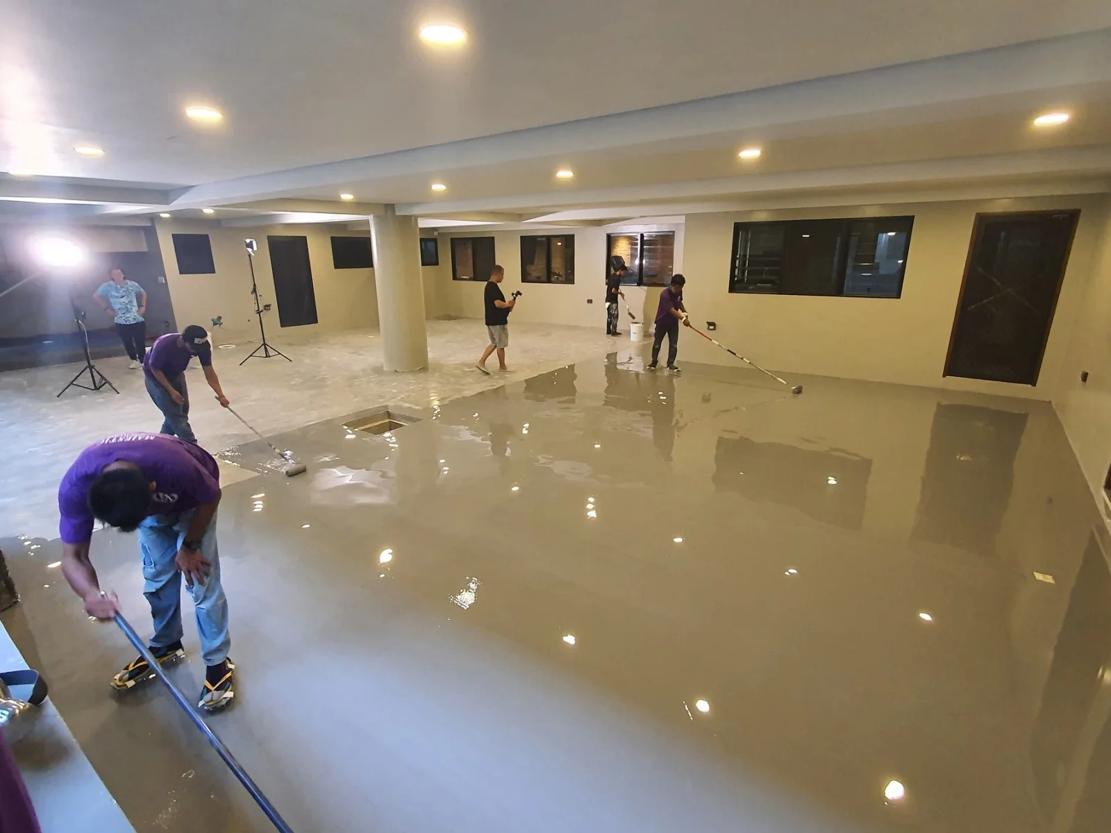 Self-Leveling-Epoxy-Flooring